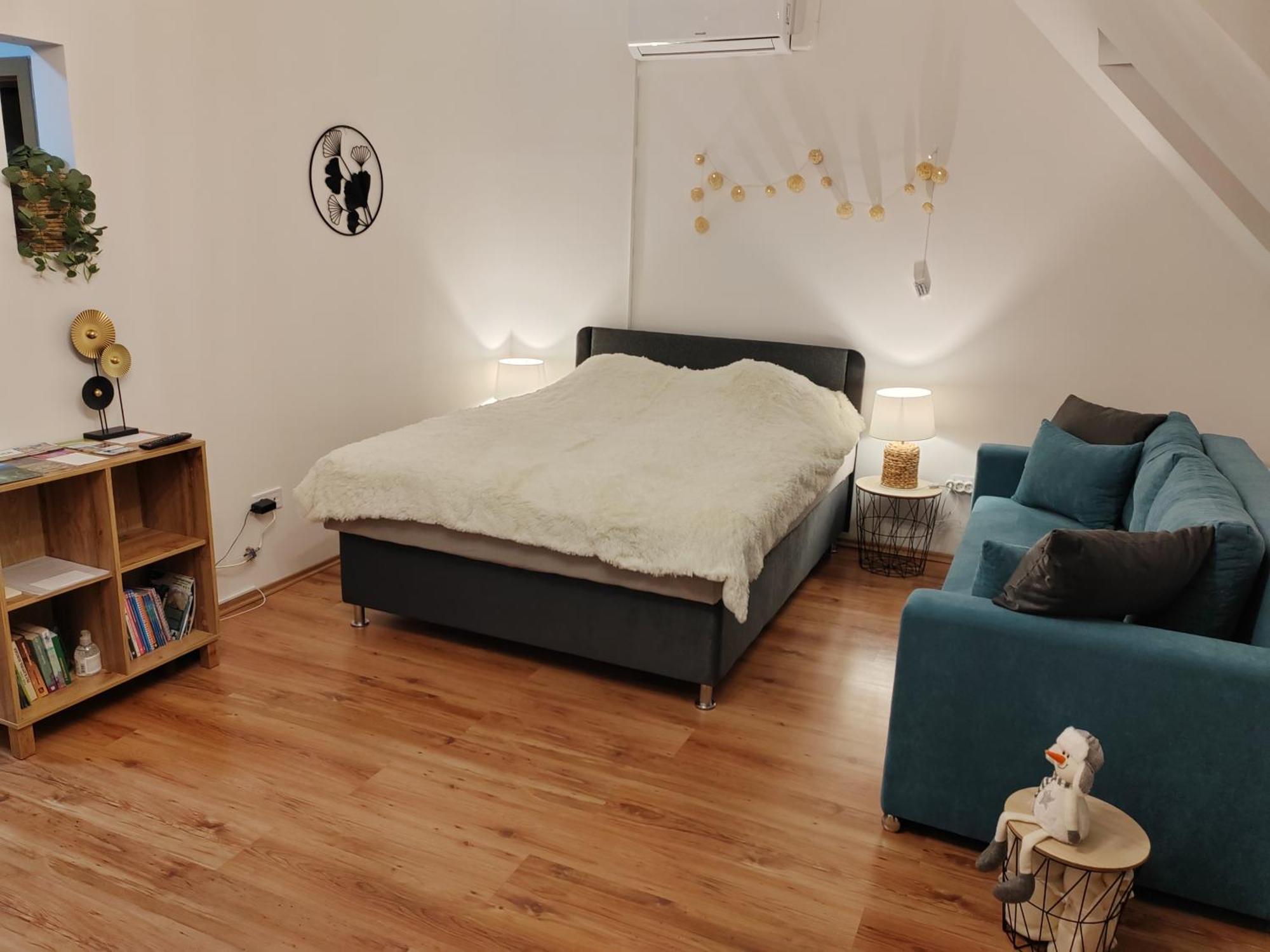 Orsika Hilltop Apartman エゲル エクステリア 写真